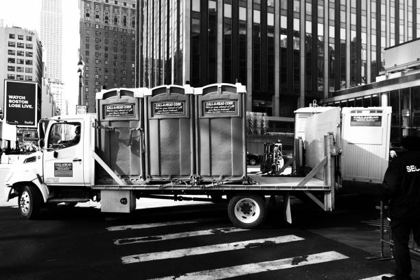 Best Affordable porta potty rental  in Macom, IL